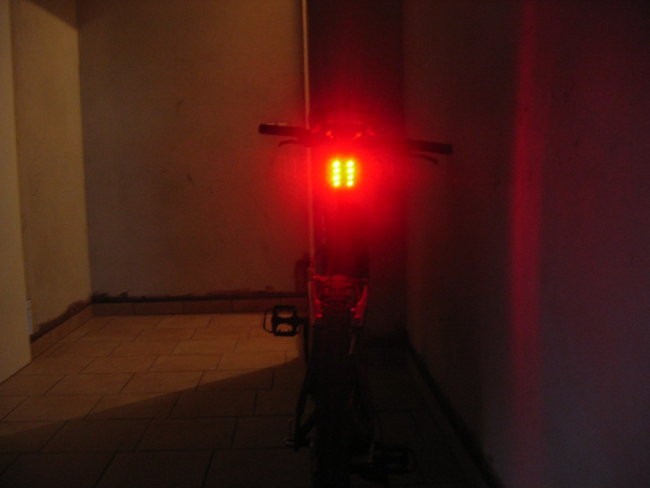 zadnja luc na biciklu