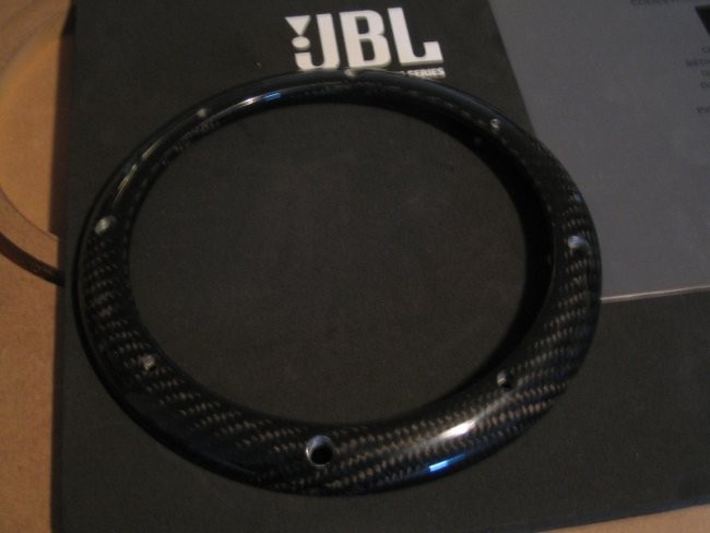 JBL - foto povečava