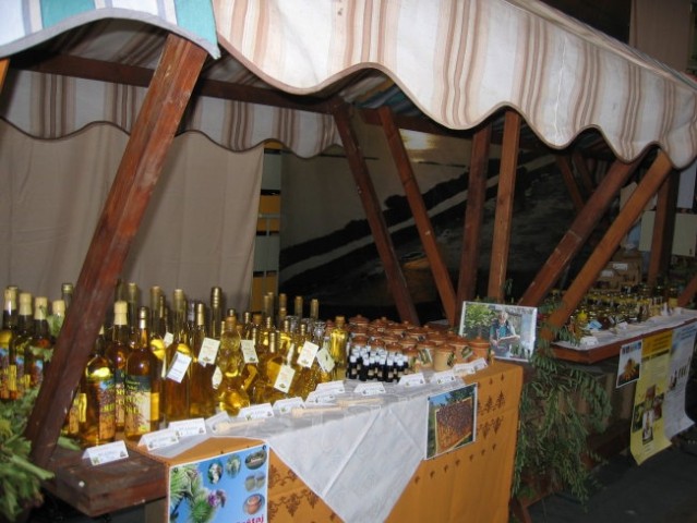 čebelarstvo - dnevi kmetijstva v Kopru 7 in 8 - foto