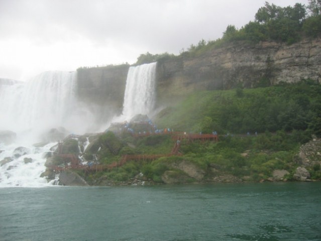 Niagara Falls - evo mal kje se američani šetajo
