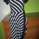 Obleka velikost 40, 23€