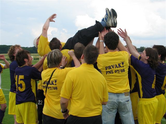 PRVAKI ČARDAŠI 2008 - foto povečava