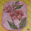 Pladenjček- decoupage in razpoke