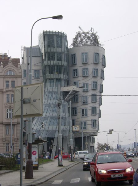 Dancing house