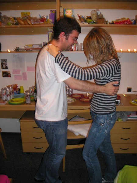 Zabava za moj rojstni dan: Dennis in Laura med plesom :P