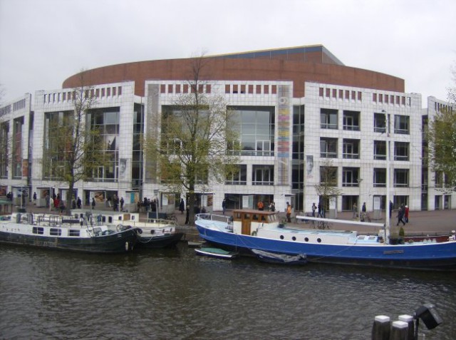 Amsterdam - glasbeni teater