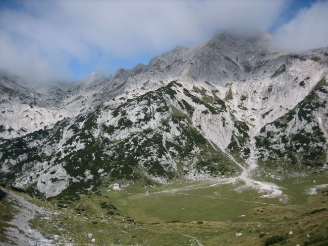 Korošica zadaj Ojstrica