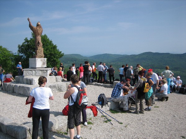 Pohod po delu treh svetišč - foto povečava