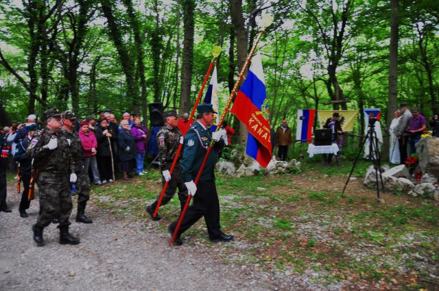 Spominska maša na Vodicah  - foto