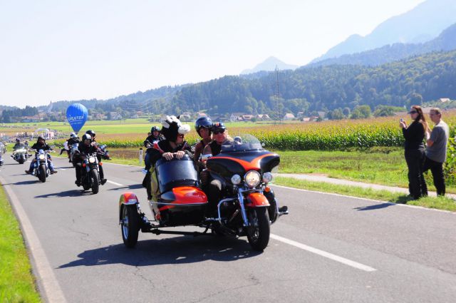 Harley Davidson moto zbor 2015 - foto