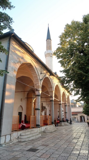 Gazihusrevbegova džamija