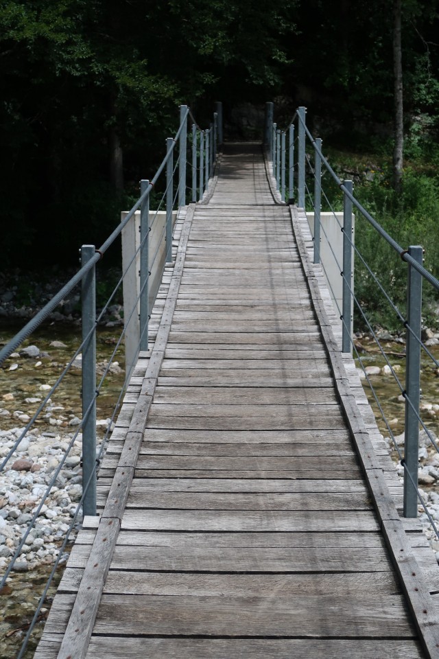 Idrijska bela - foto povečava