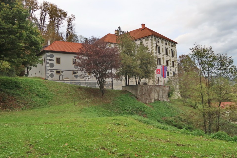 grad strmol pri rogatcu