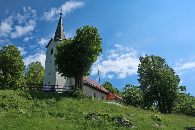 Sv. Ana nad Ribnico - foto