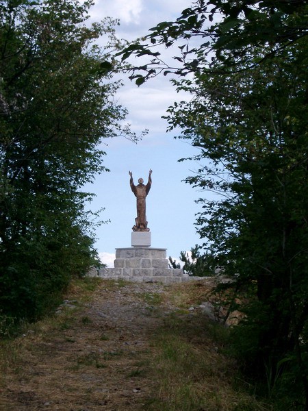 Frančiškov spomenik Sv,Gora