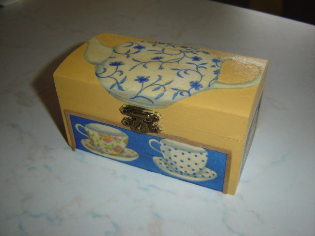 Čajna škatlica