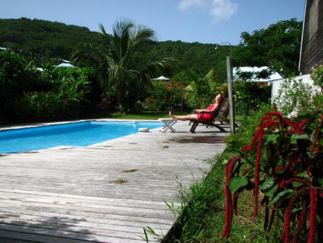 Karibi-Guadaloupe-najino drugo domovanje z bazenom.. hmmm
