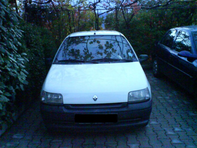 Renault clio 1.2 rn - foto