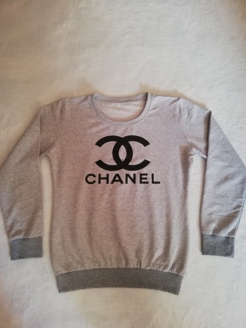Chanel št.s., nošena v št.10