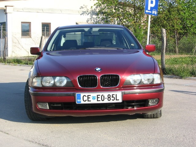 BMW 523 - foto