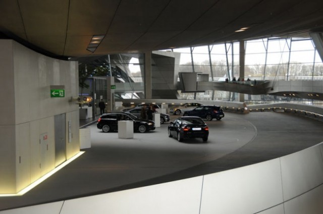 BMW Welt - foto