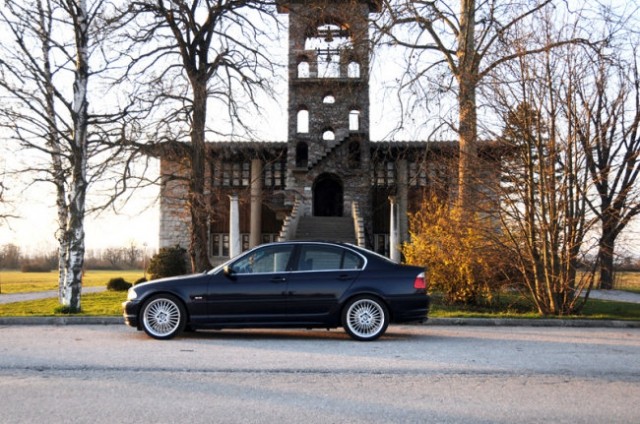 BMW 328i - foto