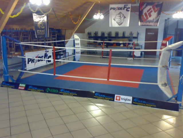 NAŠ RING - foto