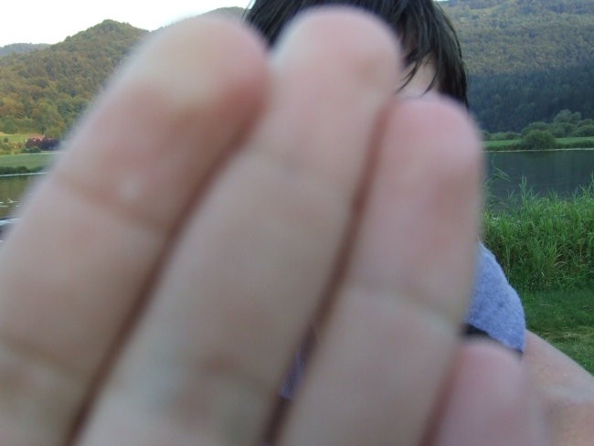 that's me...don't my eyes just look great....ou, and that's Tadej's fingers before my face