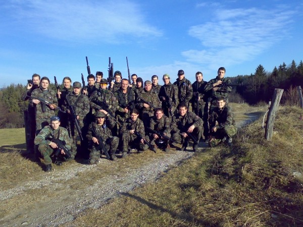 8 Spopad: Lom-Dražnik / Neadle in a Haystack - foto