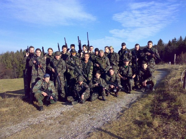 8 Spopad: Lom-Dražnik / Neadle in a Haystack - foto