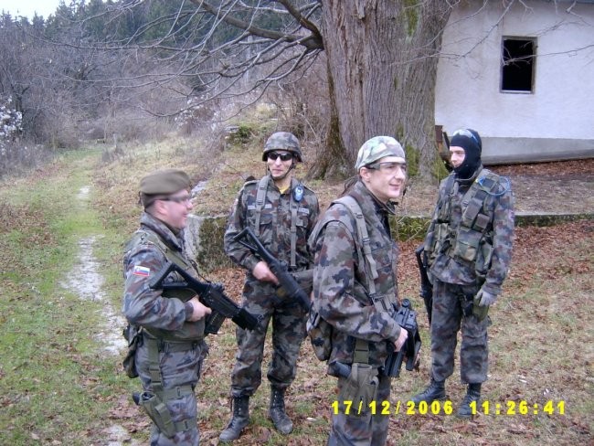 11 Spopad: Lom-Dražnik / Ambush Getaway 17.12 - foto povečava