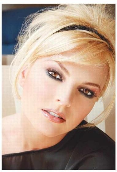 Marjorie de Sousa - foto