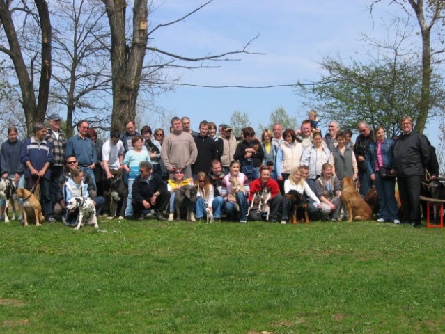 PIKNIK FORUMAŠEV 23.4.2005 - foto