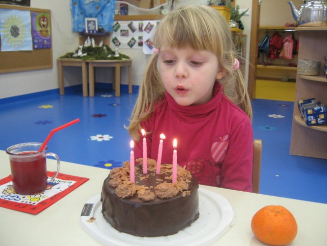 Meta praznuje rojstni dan (25. 1. 2008) - foto