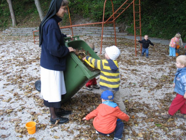 Škratkova hišica (8. 10. 2008) - foto