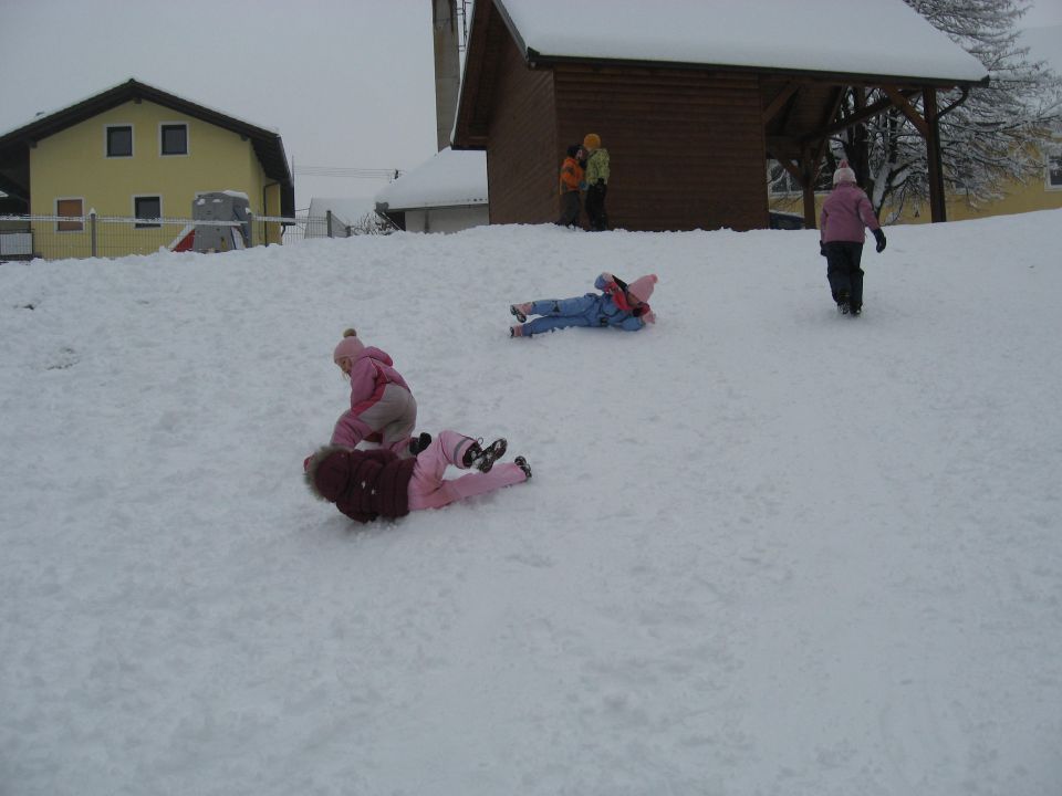 Igre na snegu (6. 1.) - foto povečava