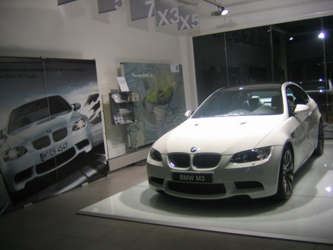 BMW M3  - foto povečava
