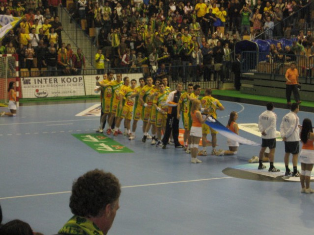 Rokometna tekma Celje Pivovarna Laško vs Gumm - foto