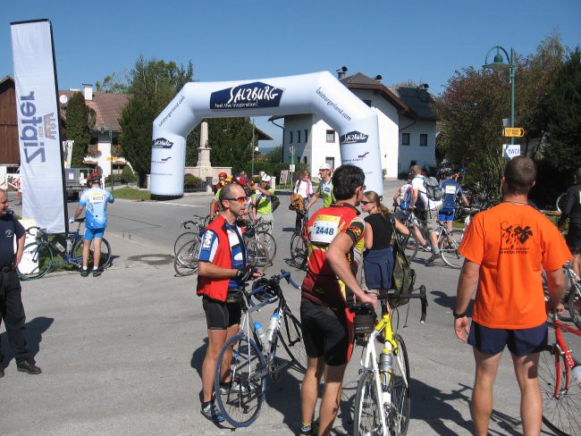 Pogled  na start po končanem maratonu 