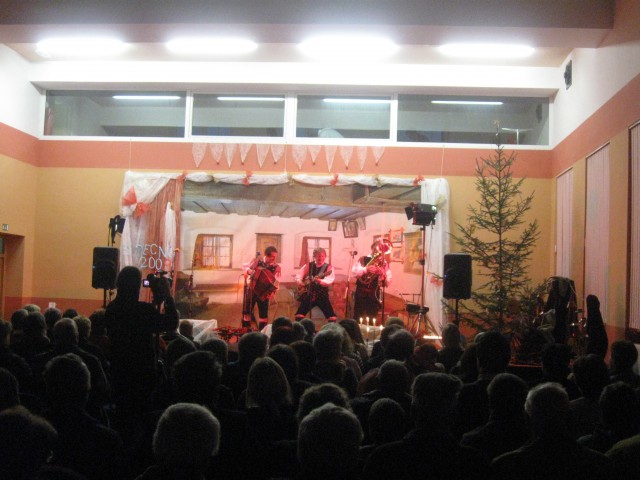 Vuhred božični koncert - foto