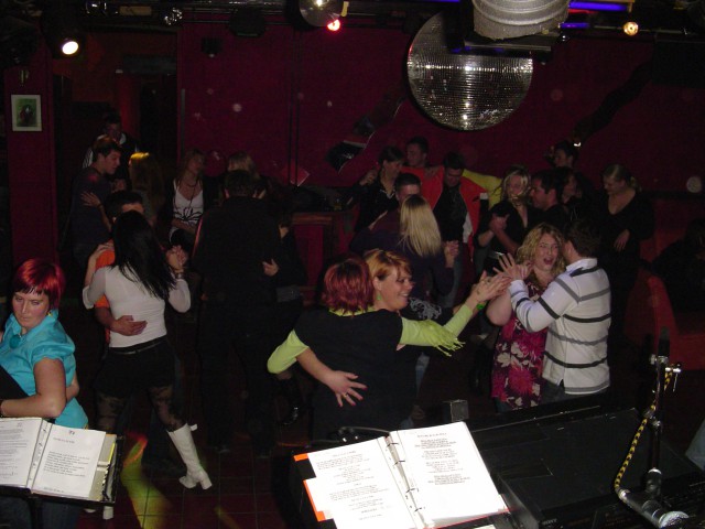 Club-S. 18.04 09 - foto